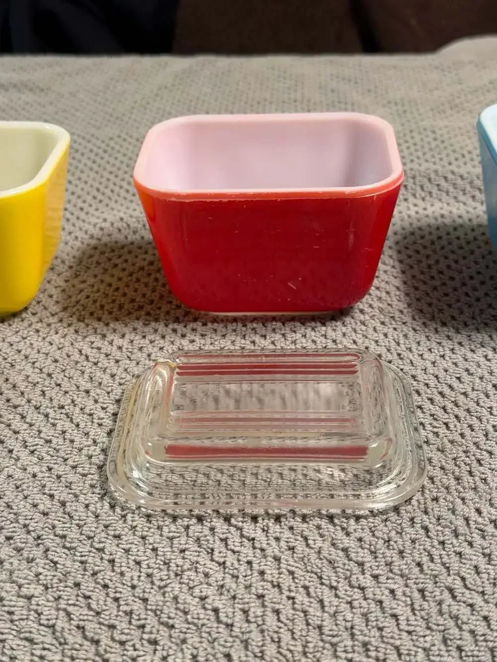 Vintage Pyrex 501 1.5 Cup Refrigerator Dish Set - Yellow, Red, Blue